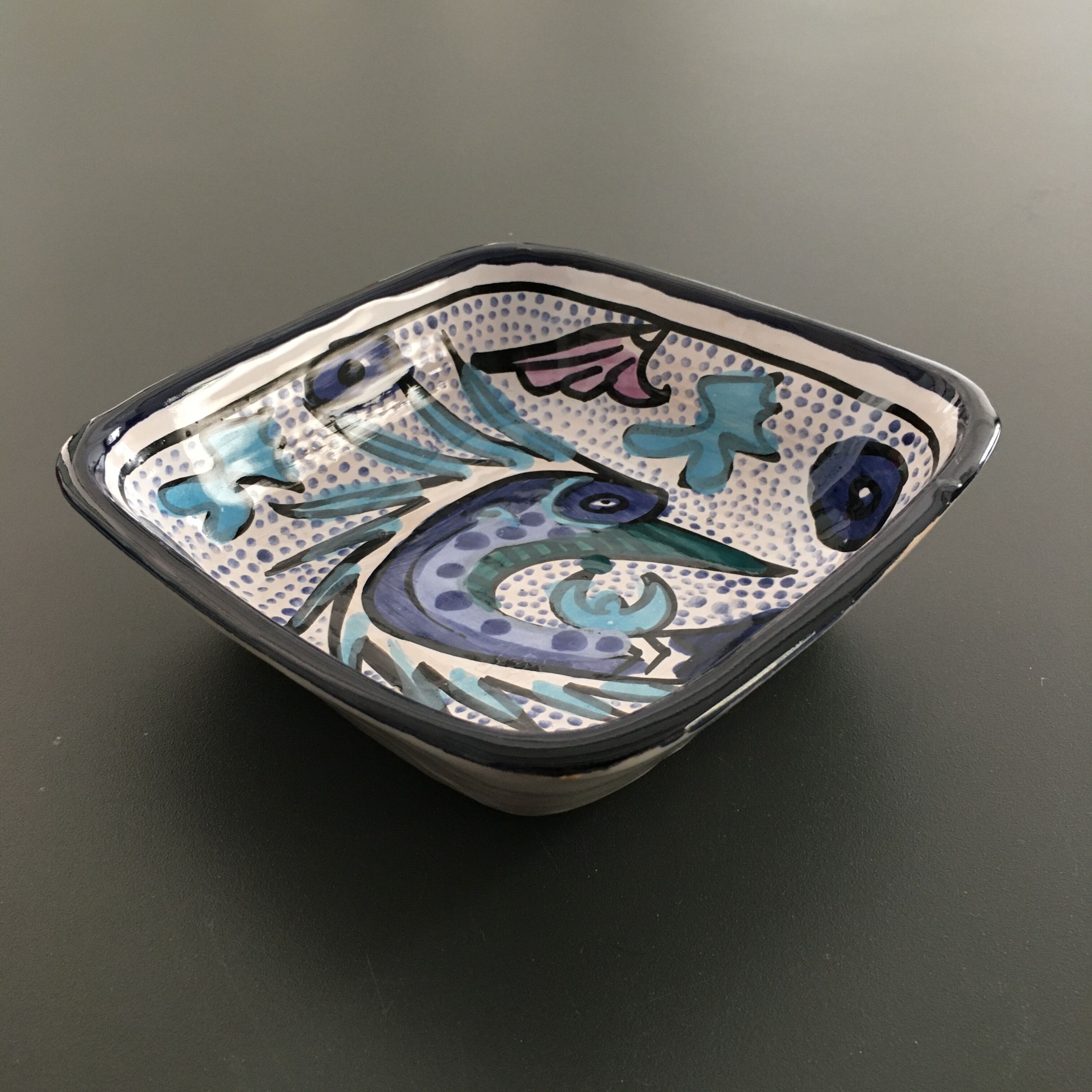 Empty pocket blue fish decoration