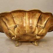 Coupe à fruits en tôle peinte mordorée en forme de coquillage