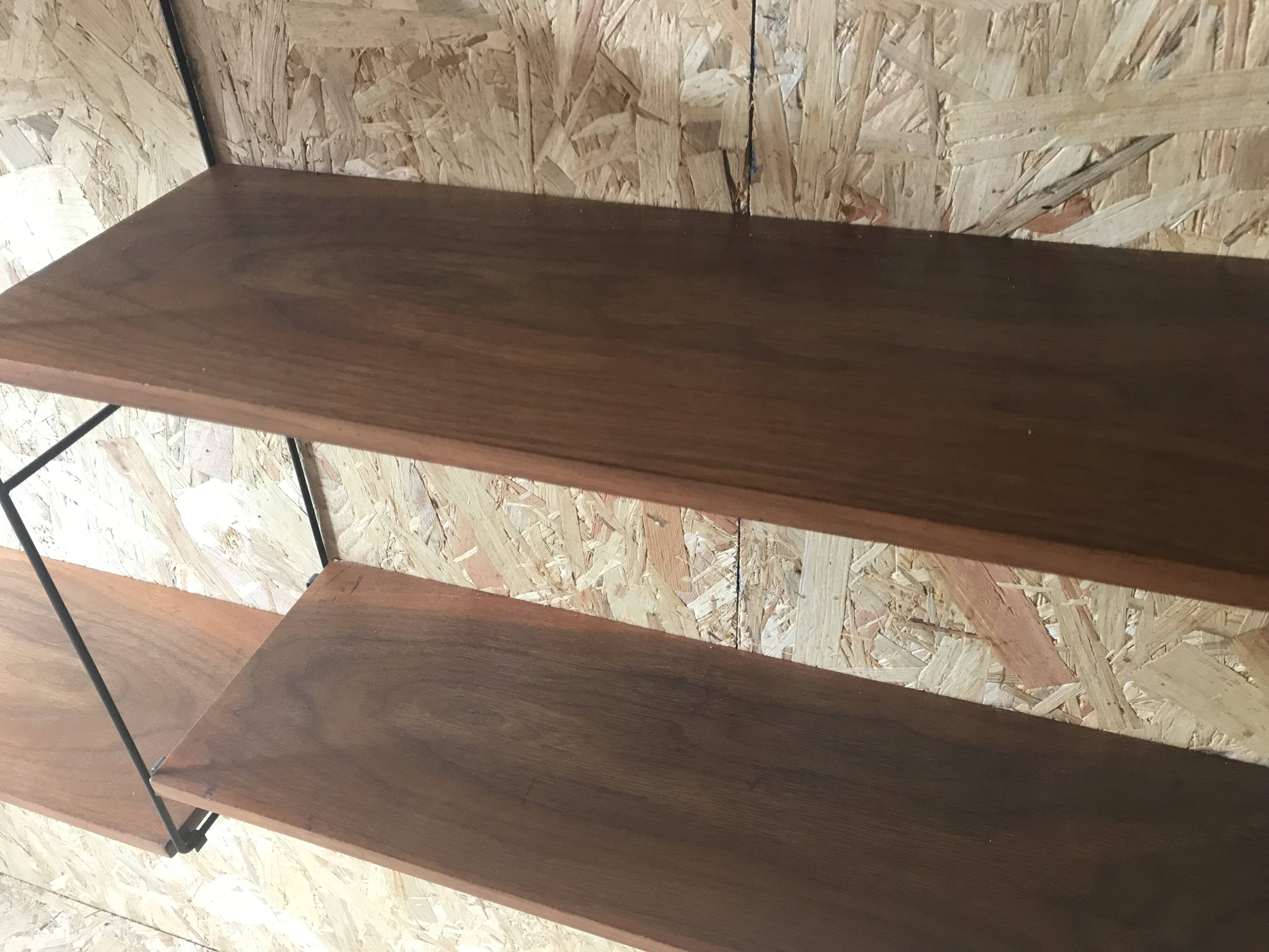 Vintage string wall shelf with 3 supports