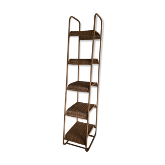 Wicker shelf