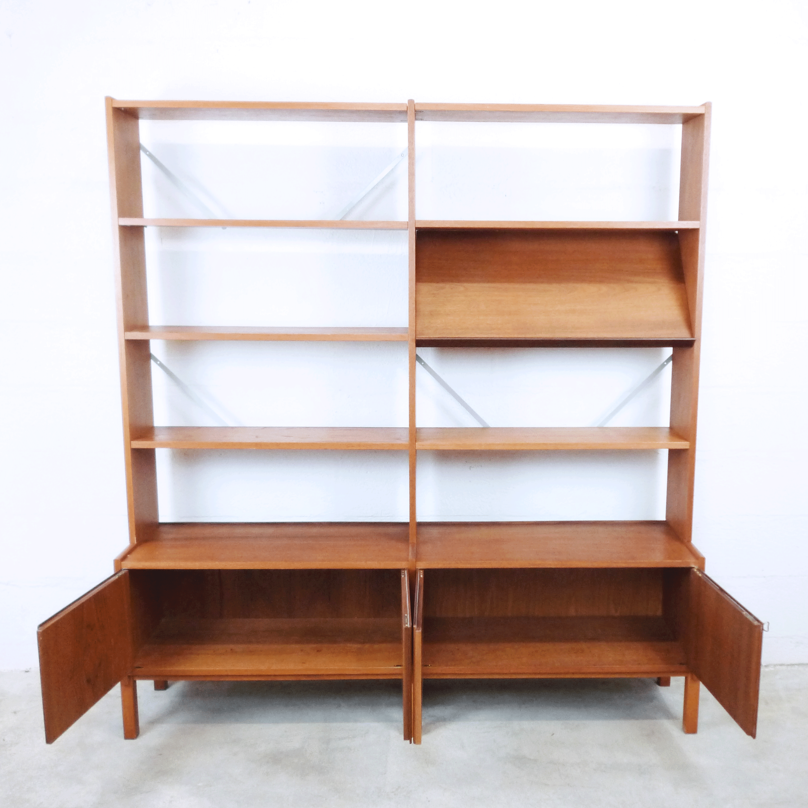 Teak bookcase Sweden, 1960