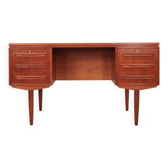 Bureau en teck, design danois, années 1970, fabriqué par AP Møbler Svenstrup