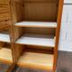 Meuble de rangement en pin par Pierre Gautier Delaye vintage années 1950
