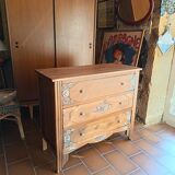 Art Deco chest of drawers