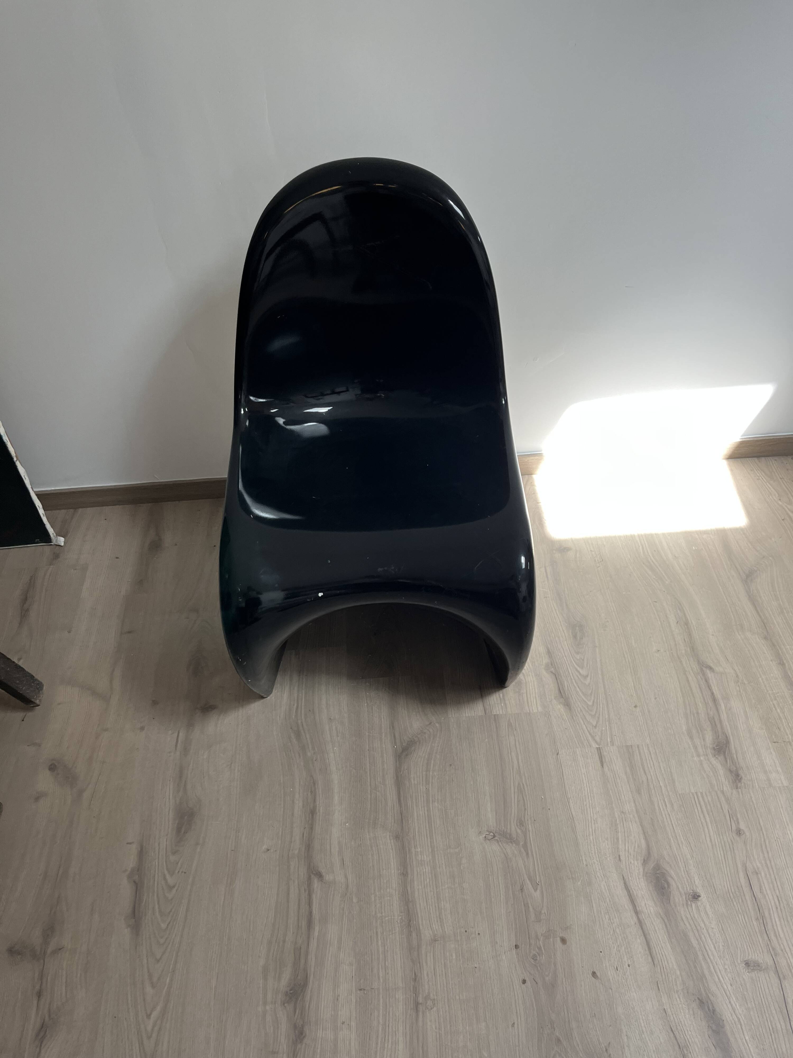 Designer armchair from the 70s by VERNER PANTON