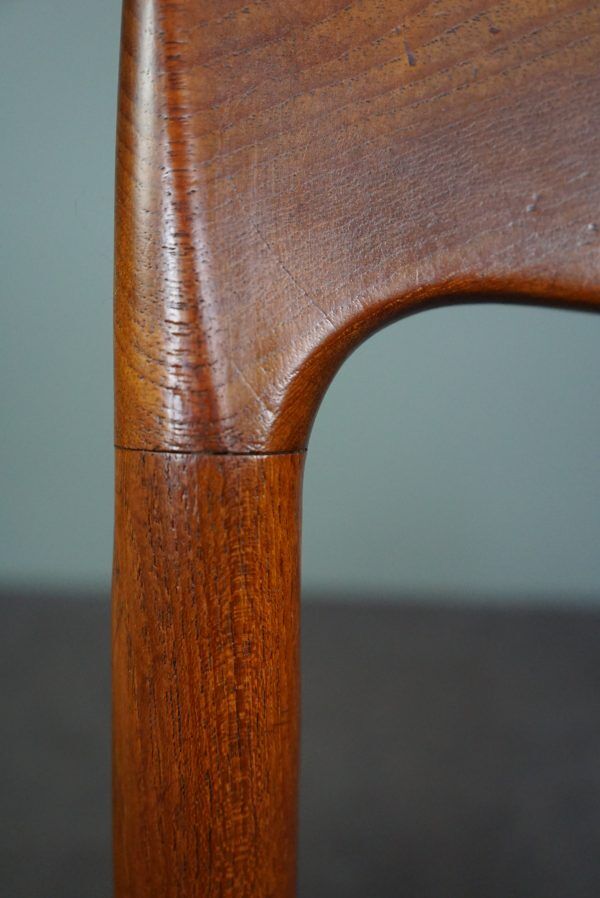 Set of 6 chairs and dining table Niels Otto Møller