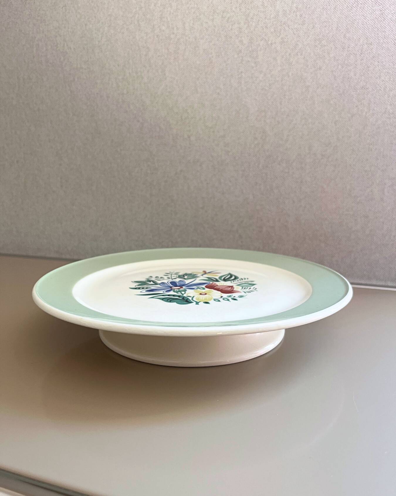 Villeroy & Boch serving platter on foot – Botanica collection – vintage