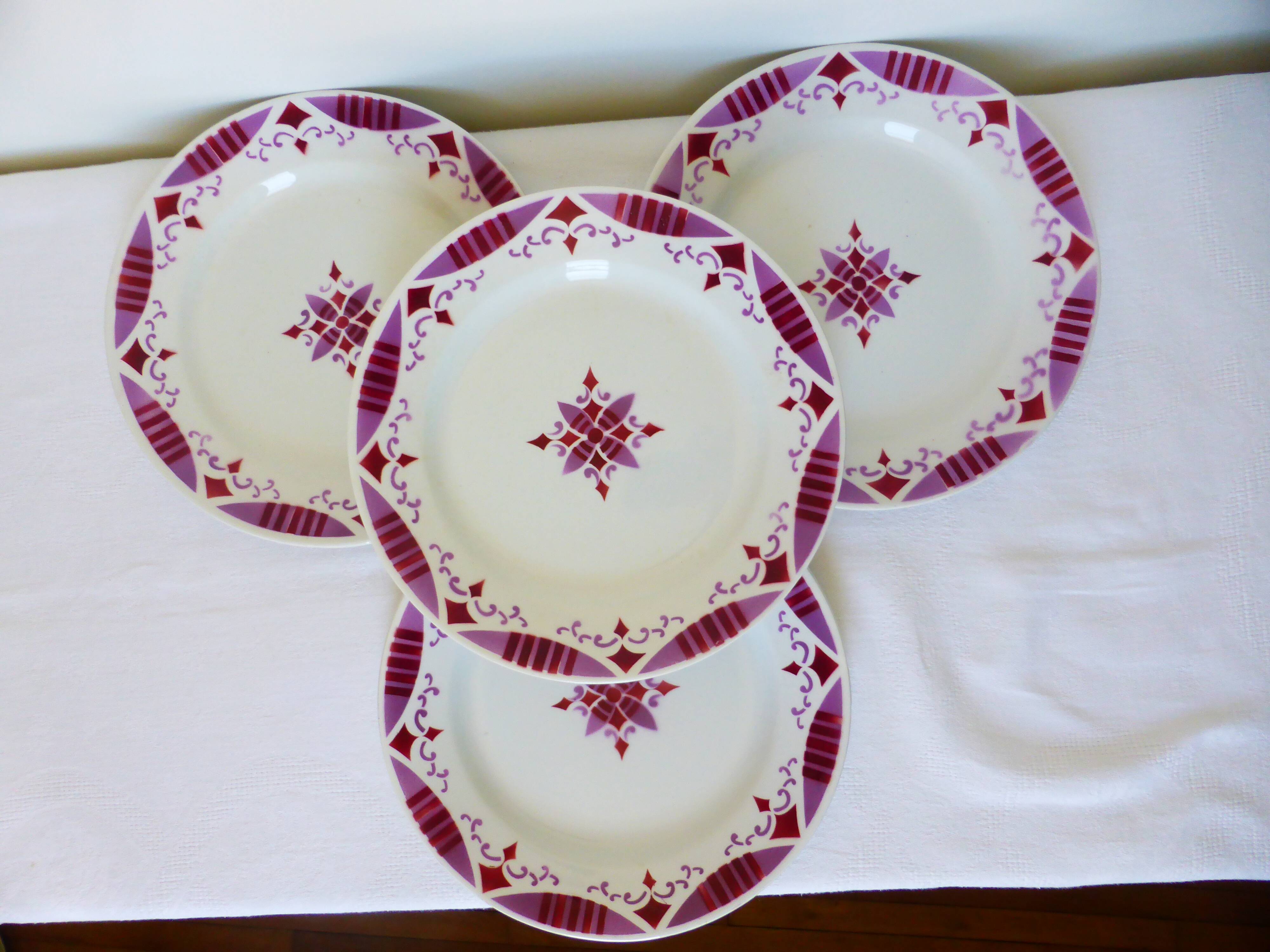 4 flat plates from Moulin des Loups and Hamage, Madeleine model 2106195