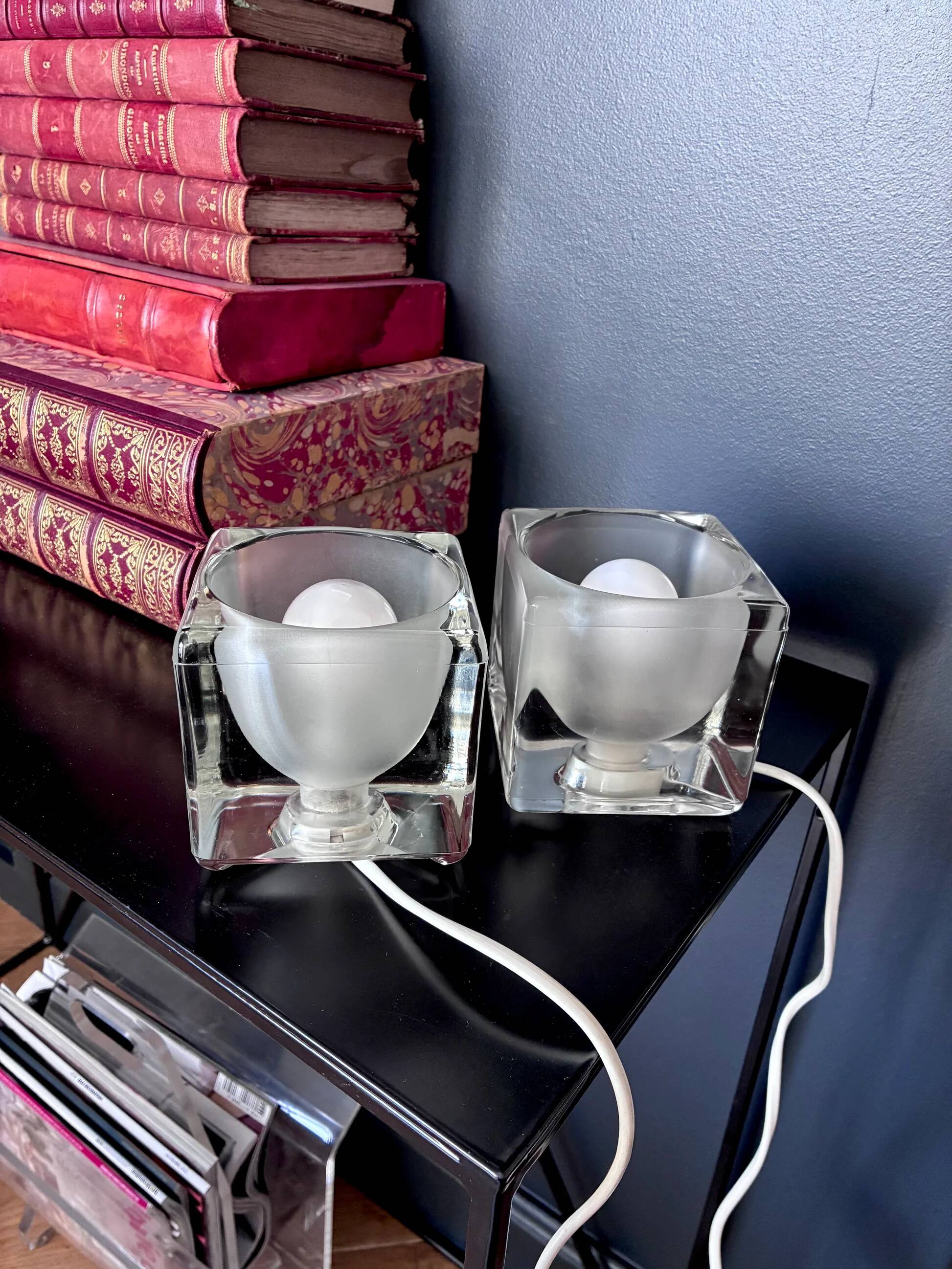 Pair of "Ice cube" glass lamps - 1970.