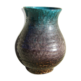 Ceramic vase from Accolay