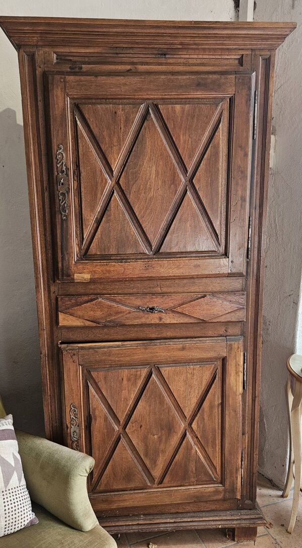 Armoire homme debout XIXème