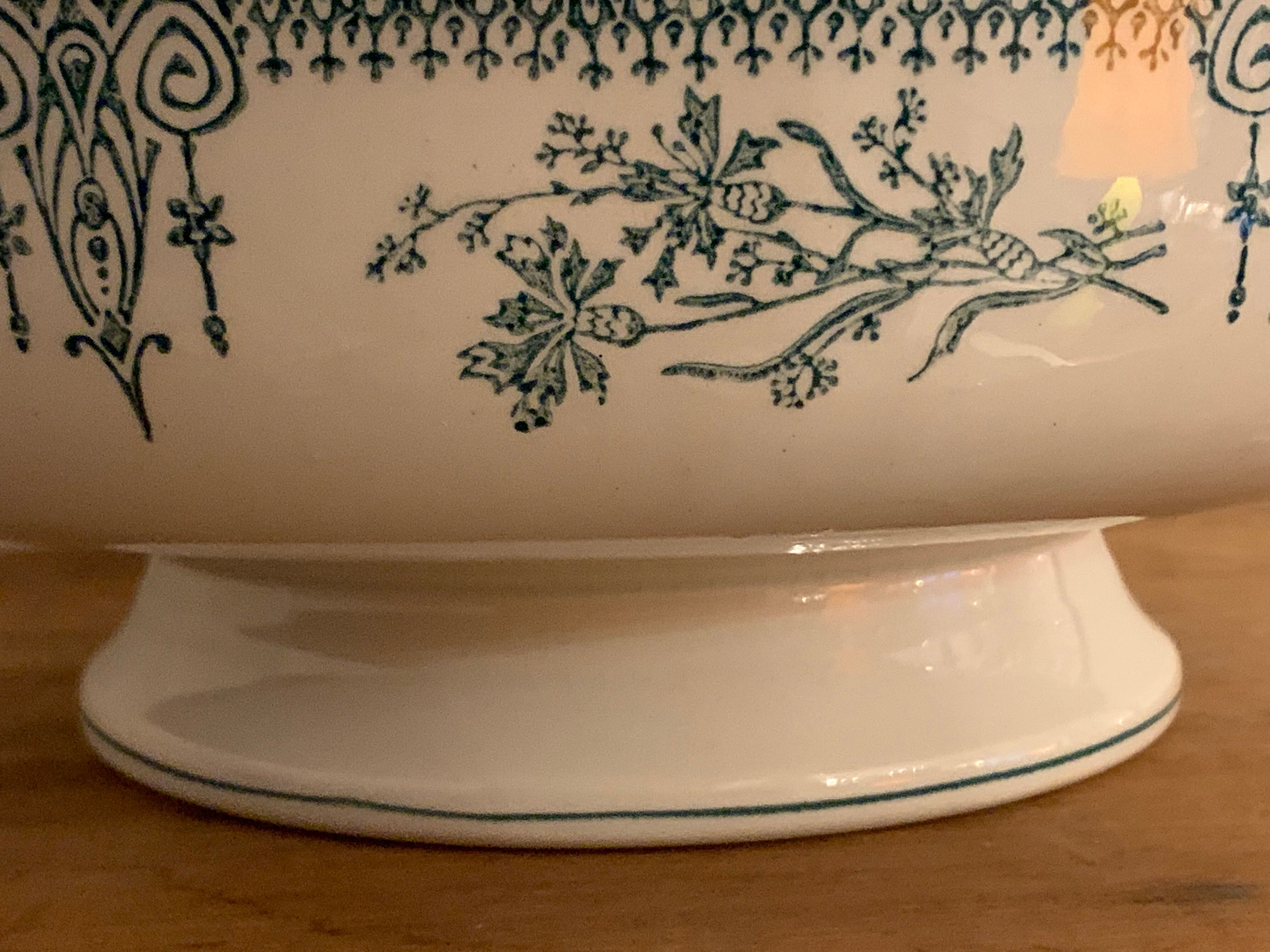 2 art deco dishes Saint Amand