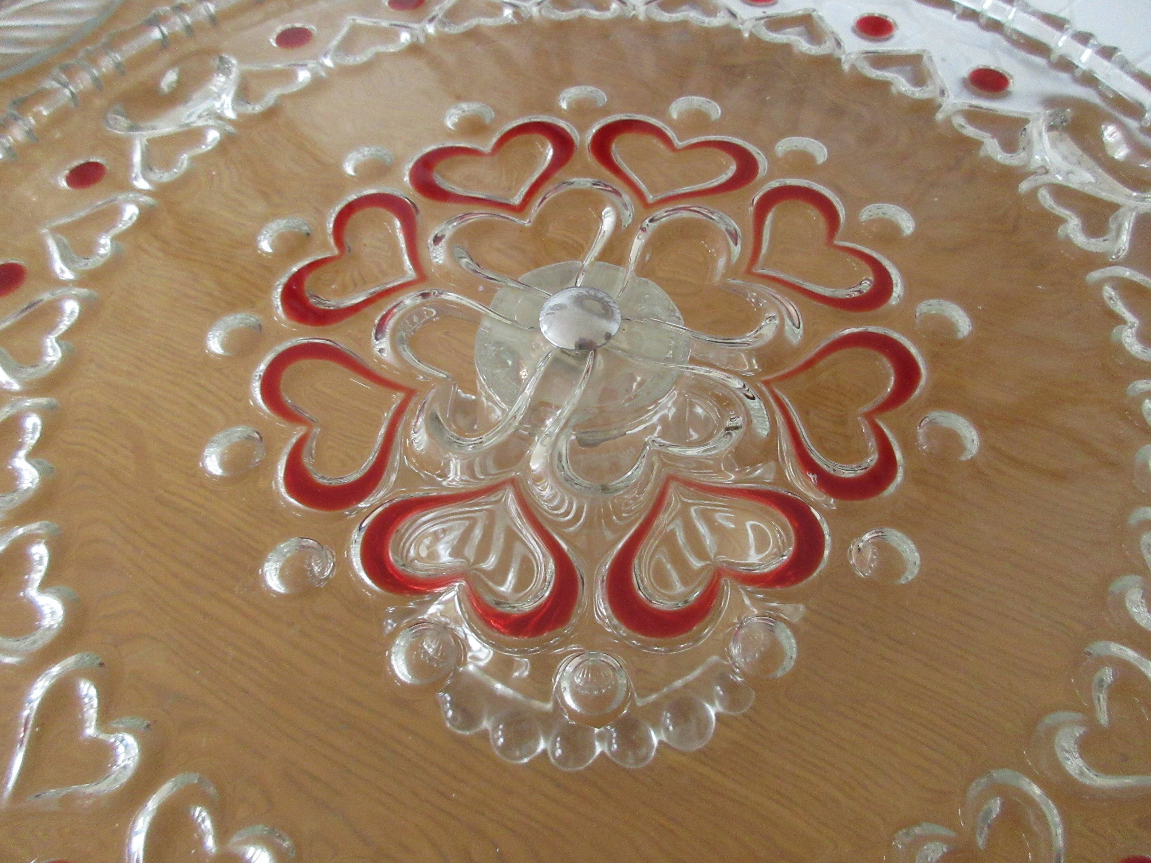 Vintage glass cake display pattern hearts