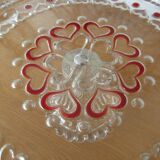 Vintage glass cake display pattern hearts