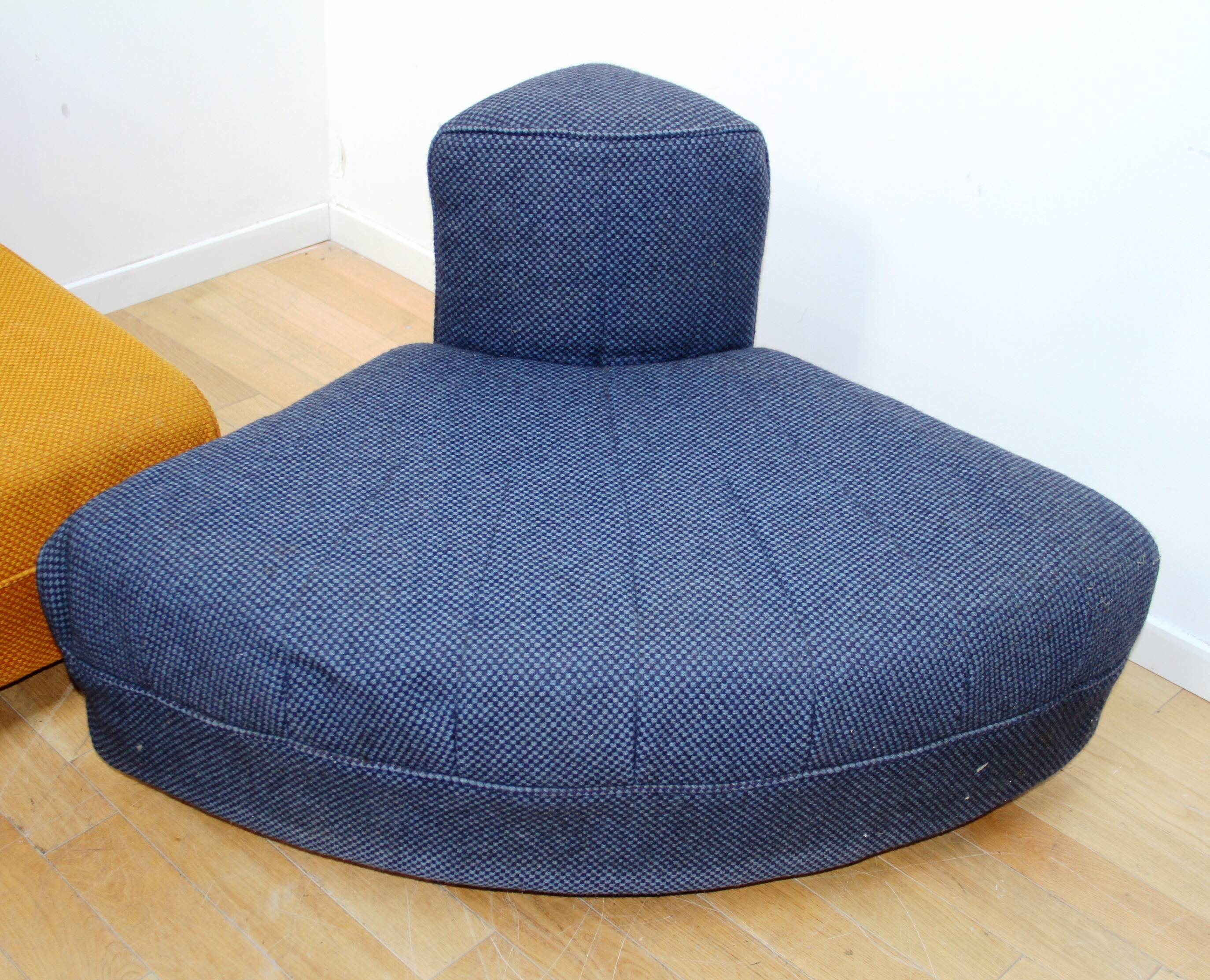Set of vintage armchairs, Mobilier International