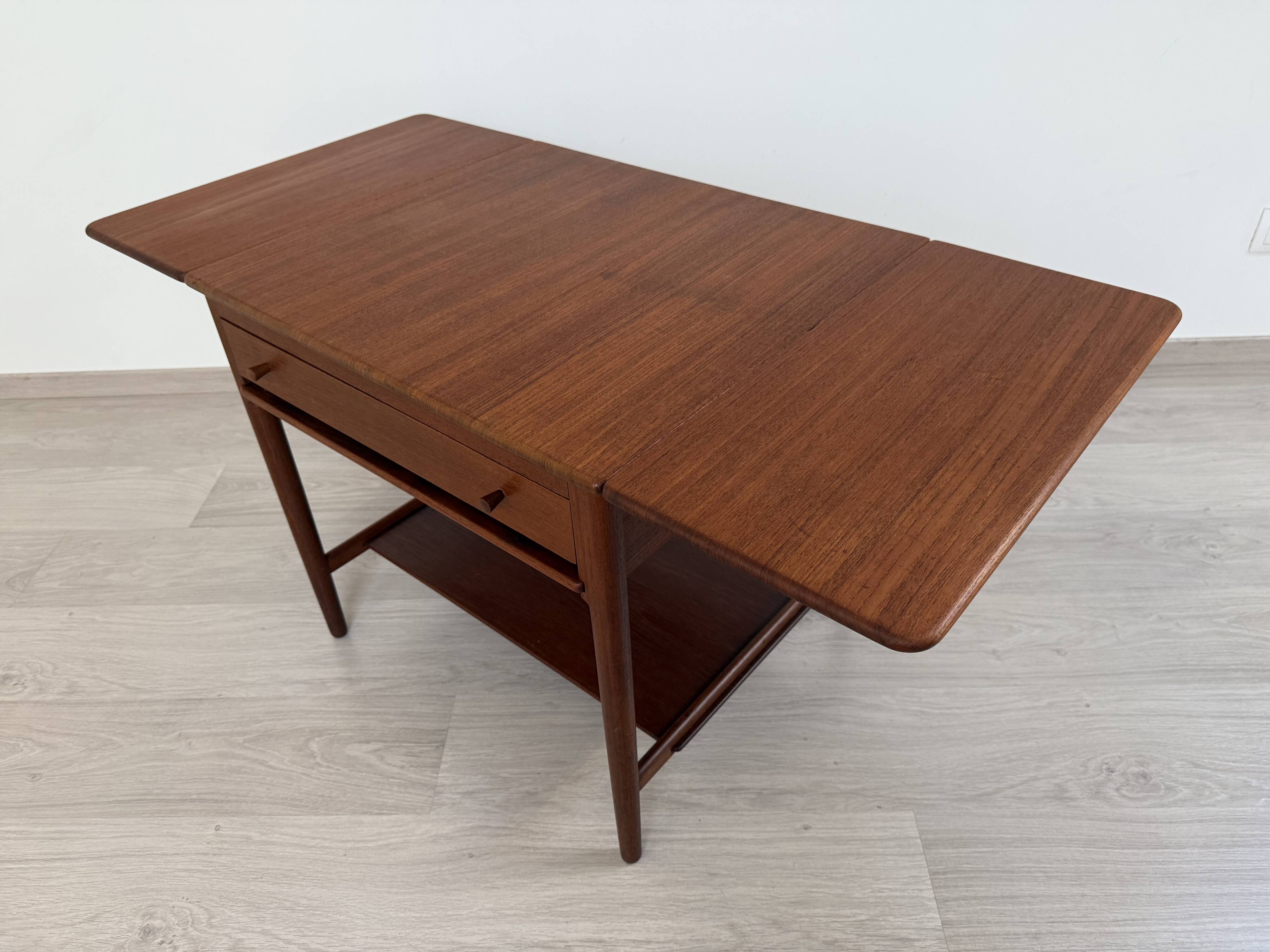 Scandinavian sewing table by Hans Wegner from the 1960s.