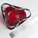 Asymmetrical ashtray murano red and transparent background 1960