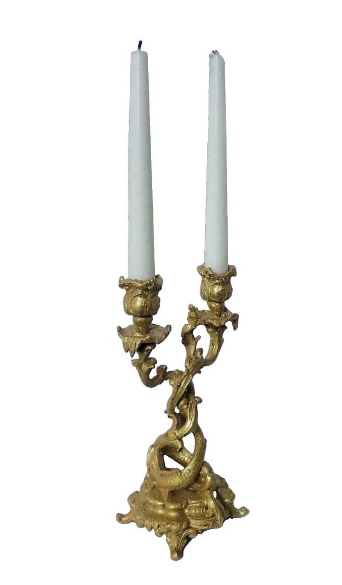 Chandelier Louis XV St Louis from the 19th century decorated with dolphins.
