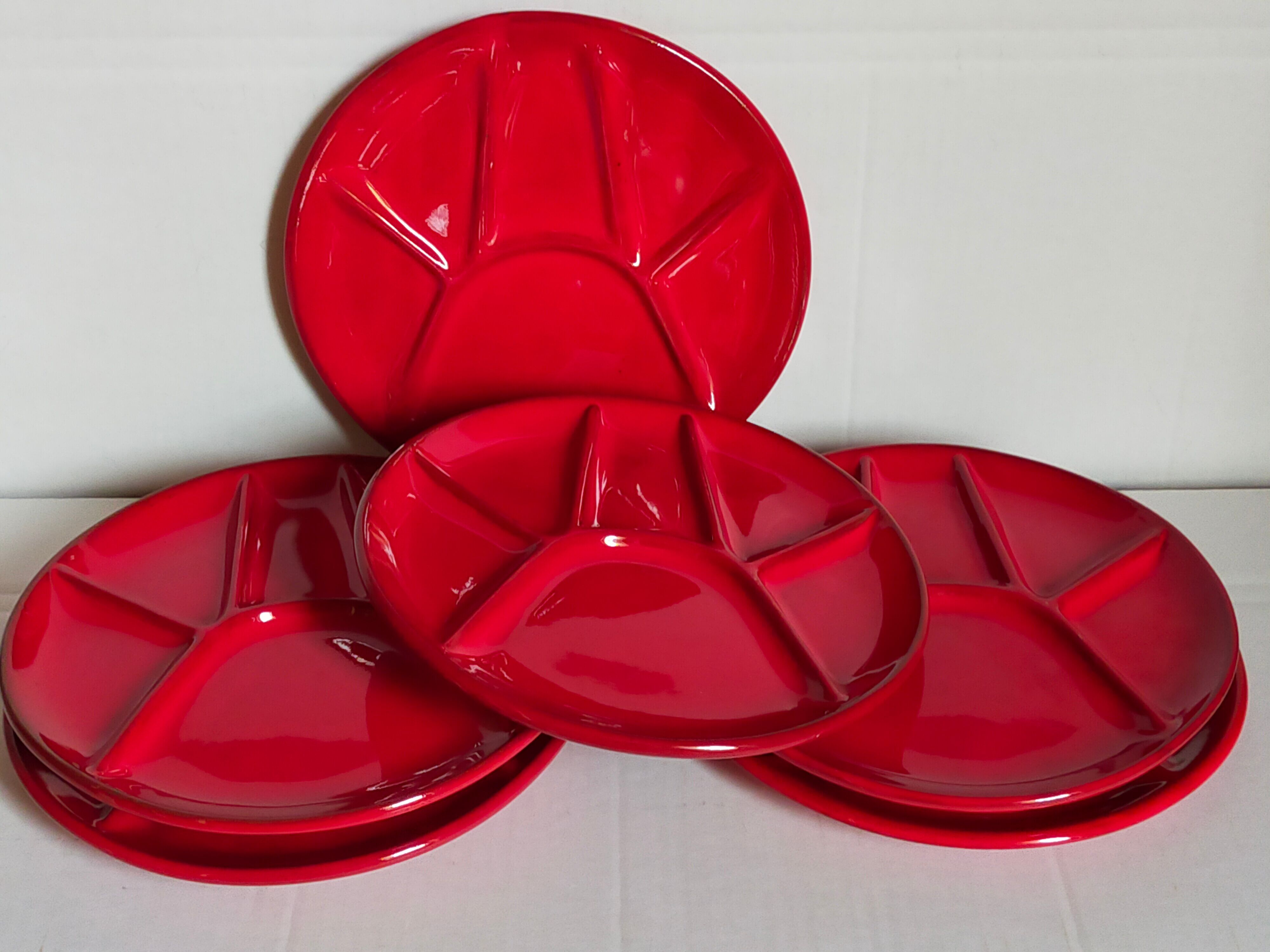 Six ceramic plates with vintage compartments