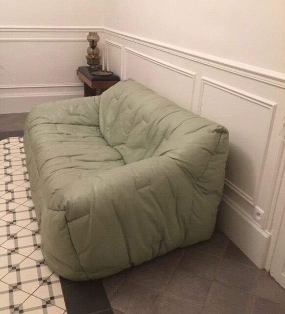 Paire de canapés en cuir  "Informel" de Hans Hopfer Roche-Bobois