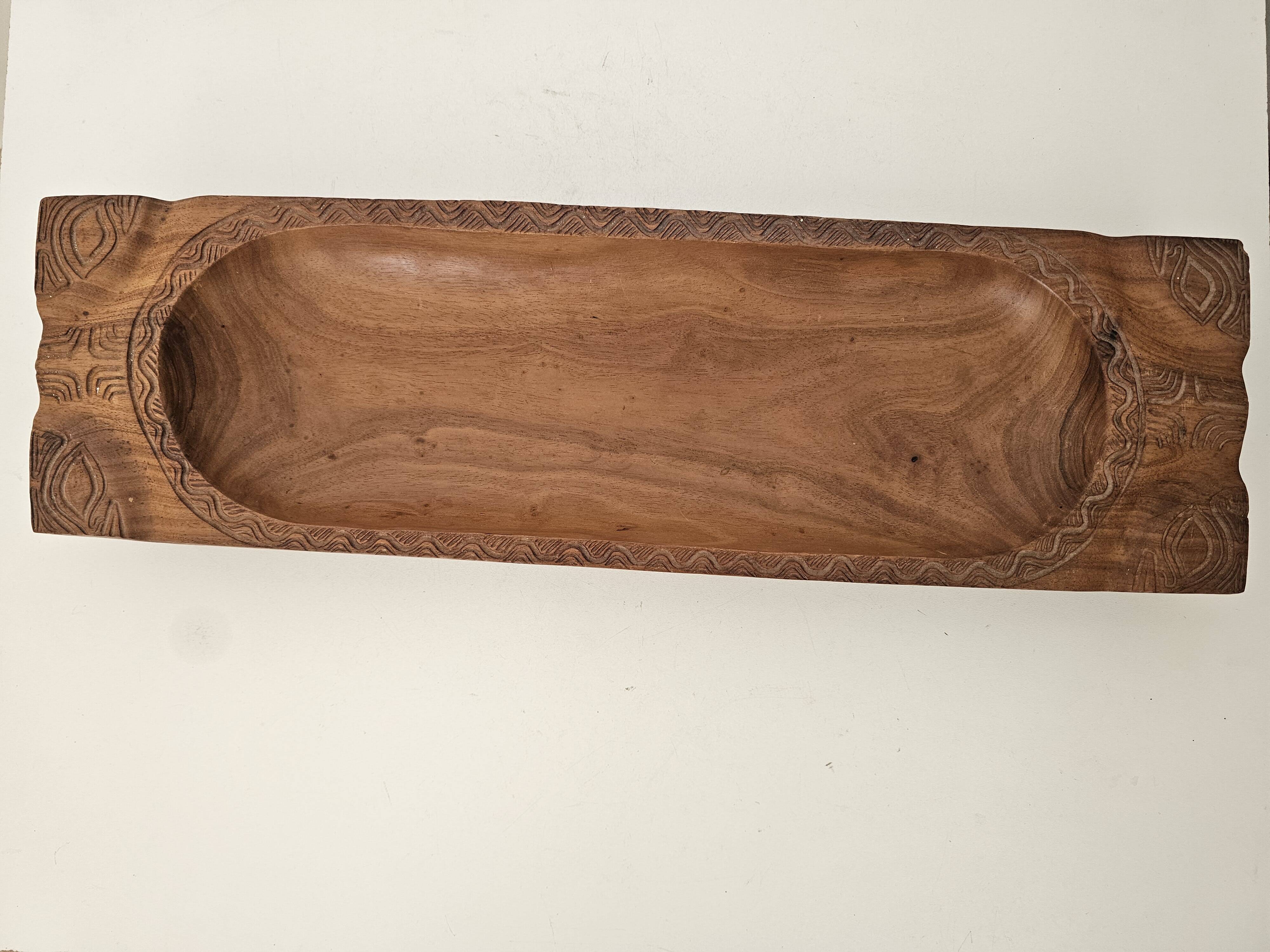 Large Umete wooden dish Miro - French Polynesia Marquesas Islands - 50s