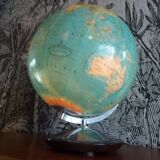 Columbus illuminated globe Ø32cm