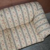 Large canapé Antique Howard & Sons Portarlington original tapestry ticking