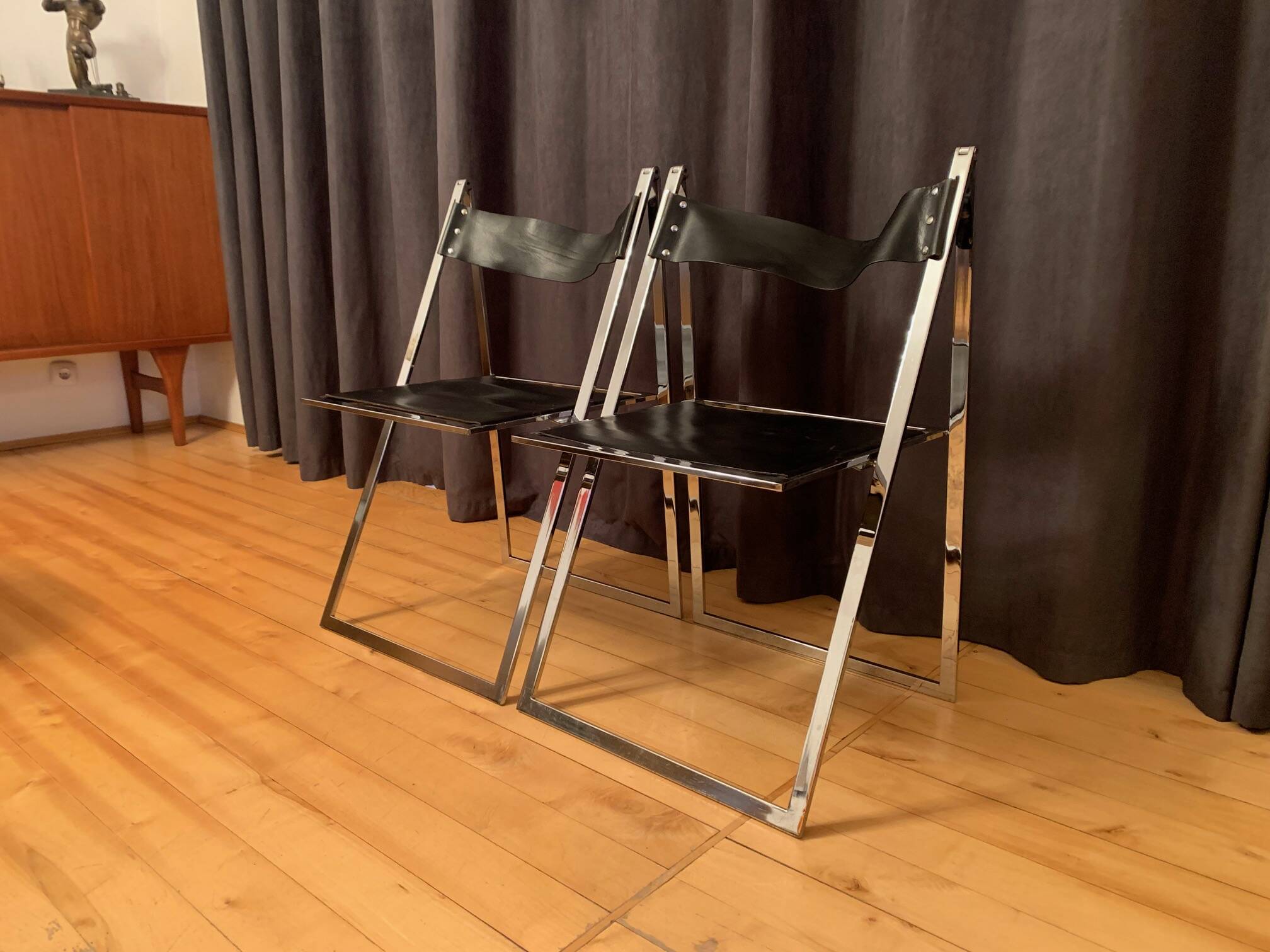 A pair of Elios chairs by Fontoni & Geraci, Italy, 1960s