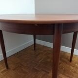 Table ronde extensible scandinave