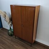 Armoire vintage