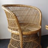 Ensemble vintage de chaises de paon en osier et table des années 60