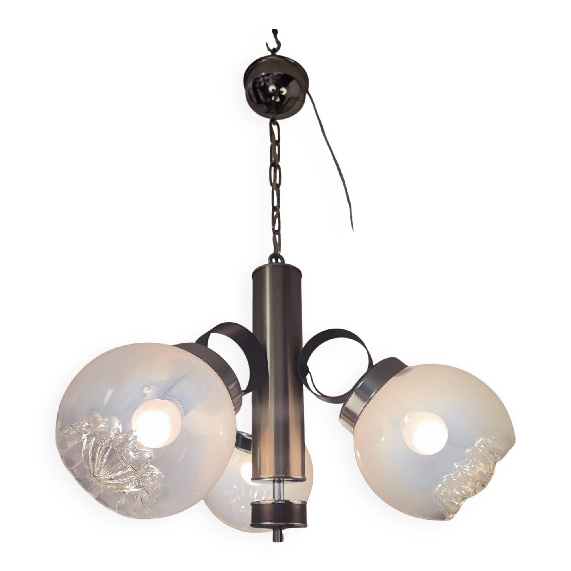 Italian 3-light chandelier attributed to Mazzega