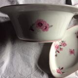 22 flat plates Limoges porcelain, flowers