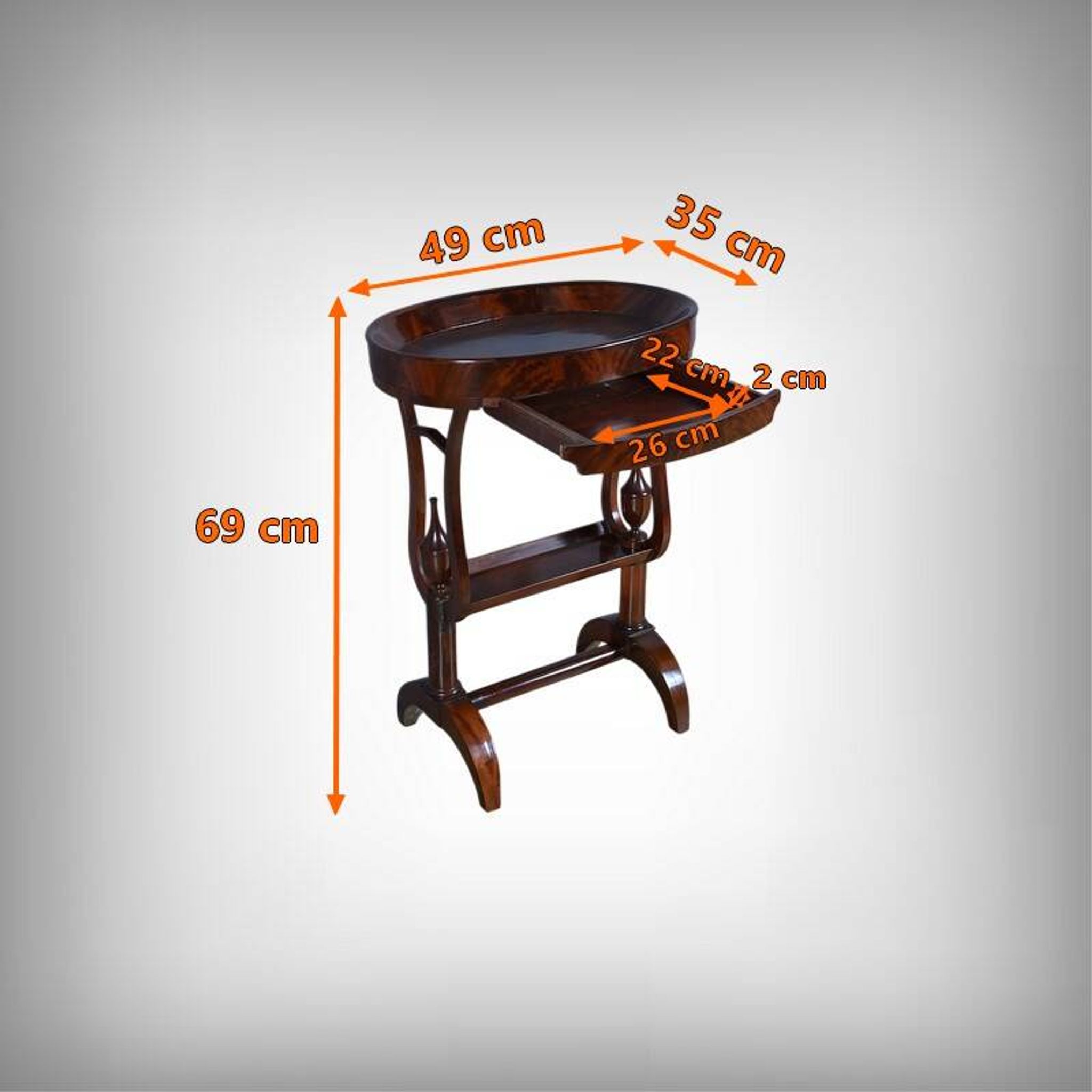 Table vide-poche en ronce d’acajou, époque Empire – début XIXe