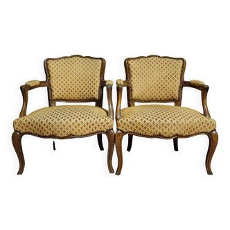 Pair of antique walnut armchairs – Louis XV style
