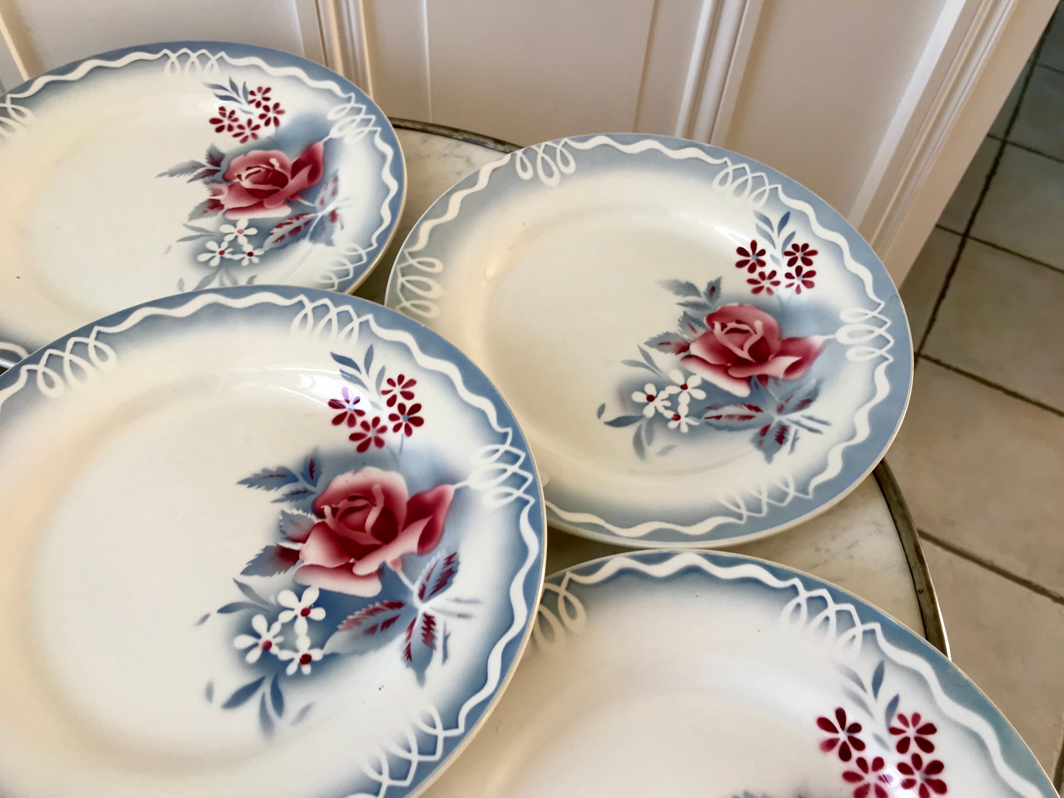 set of 6 flat plates Digoin Sarreguemines model "Lot" 30s
