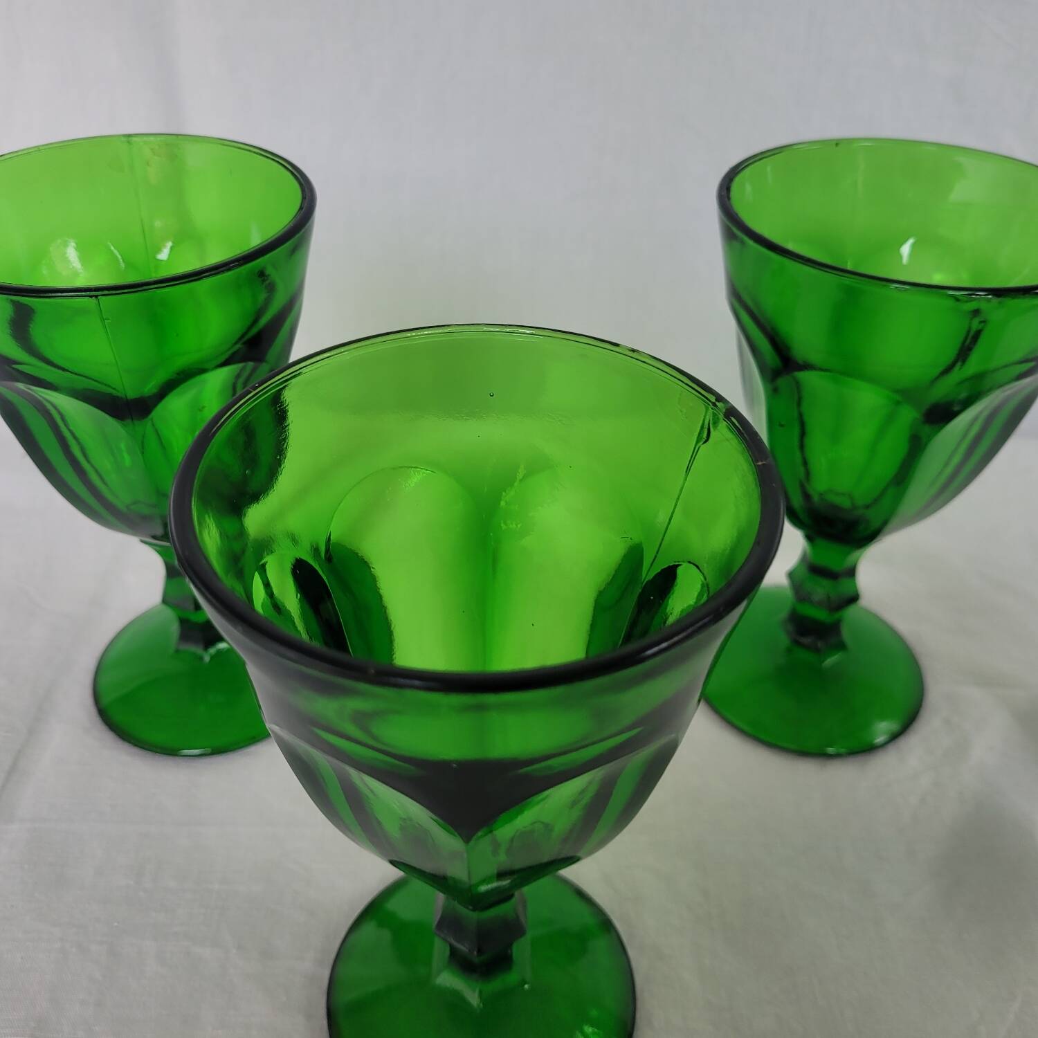 4 green footed glasses in moulded glass – 1970s