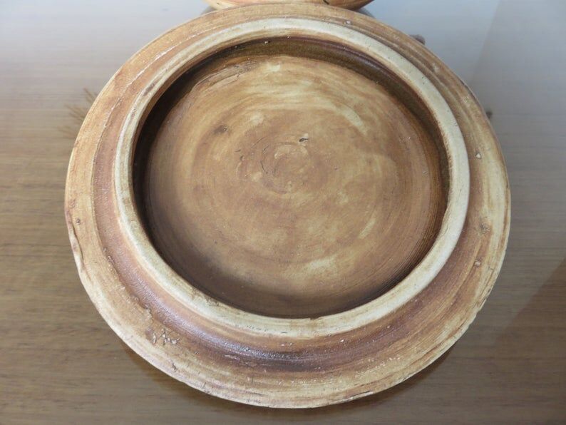"Pottery of the Dove" dish in sandstone 50 60s