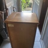 Sideboard or chest of drawers