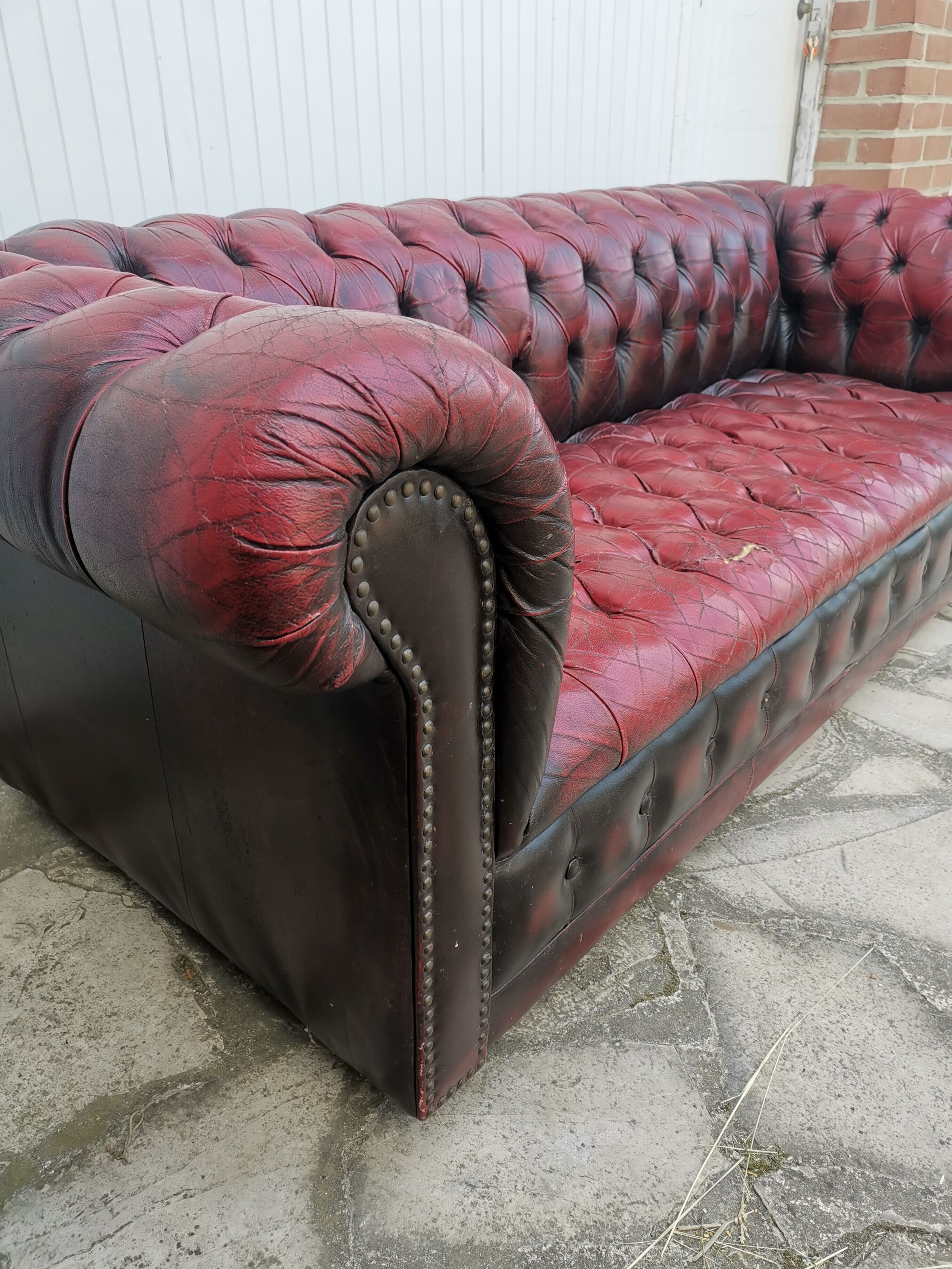Leather chesterfield