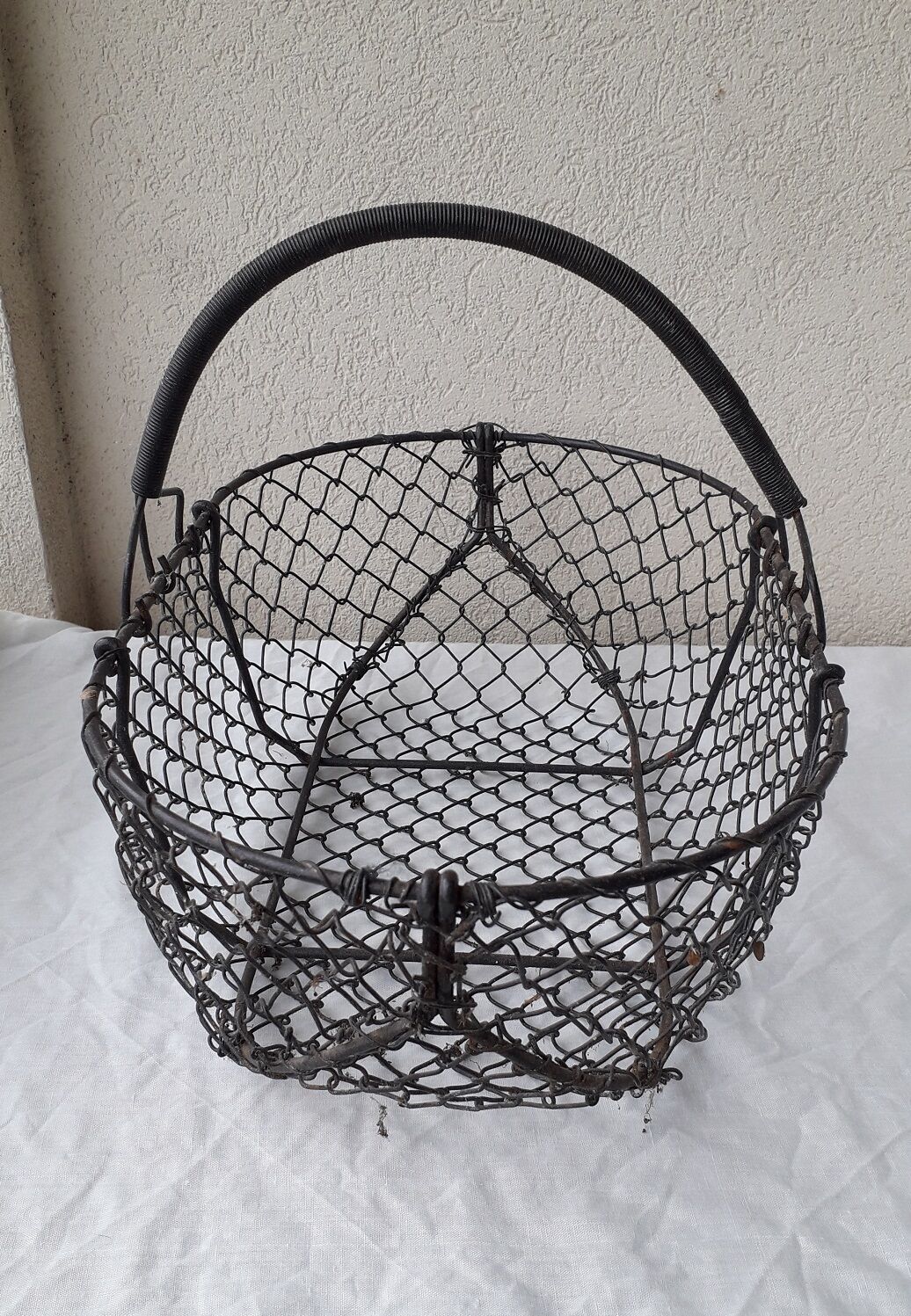 Wire basket