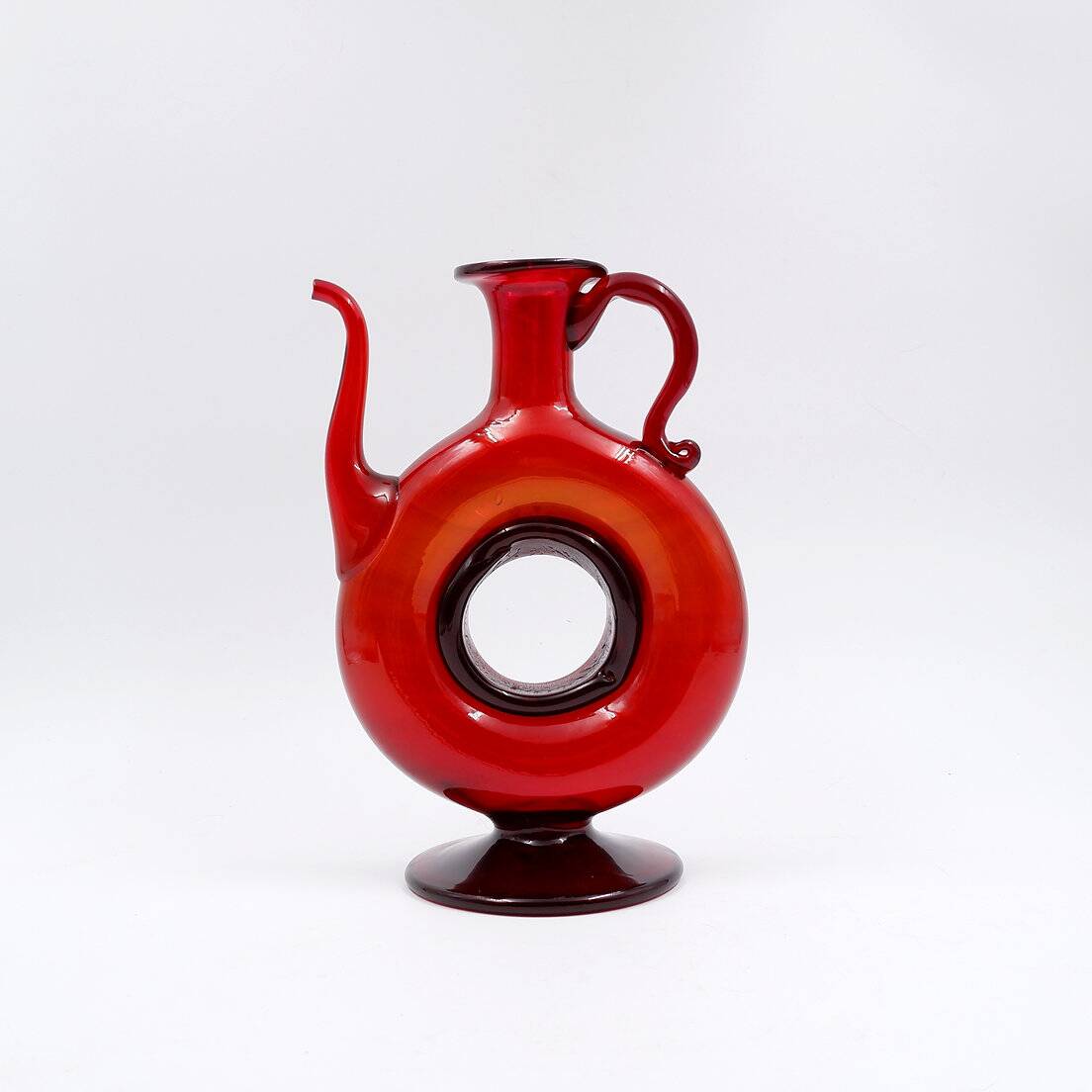 Vintage red blown glass carafe "Anneau"