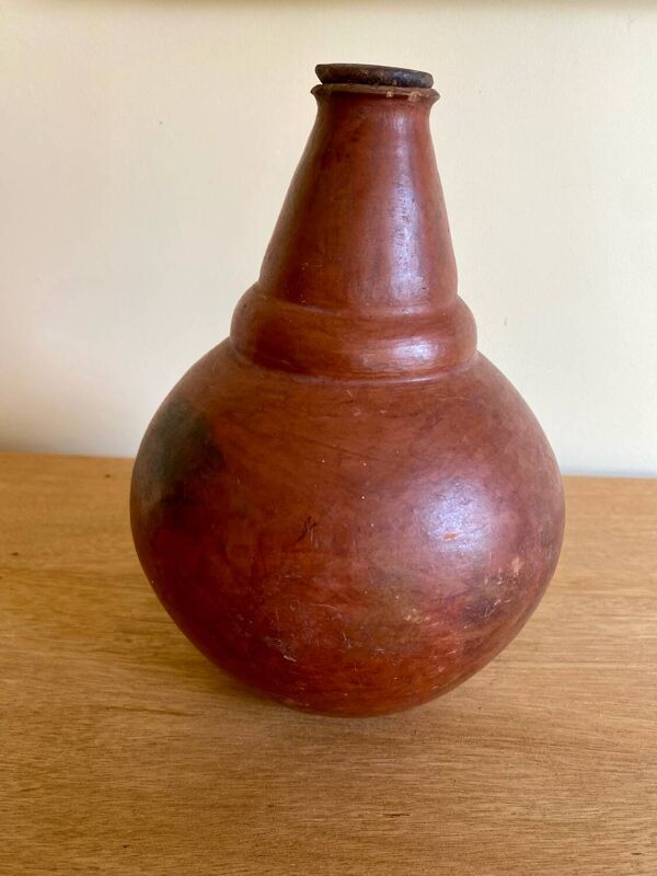 Vase bouteille de saké en terre cuite artisanale