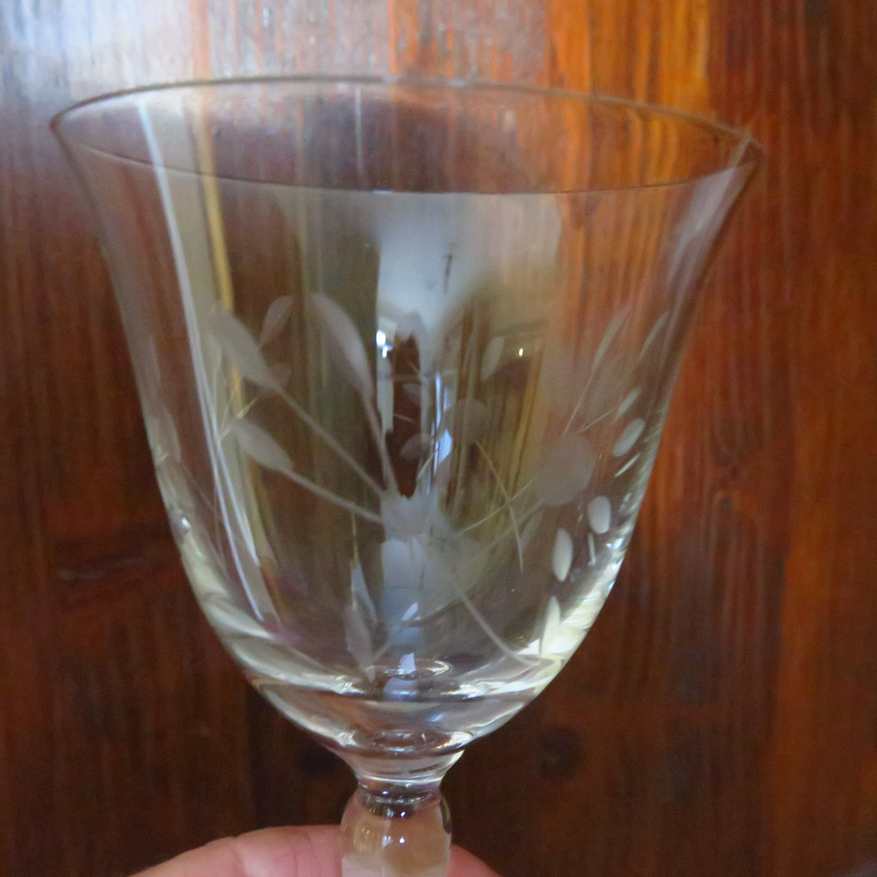 Set of 10 glasses in frosted engraved crystal XIXth