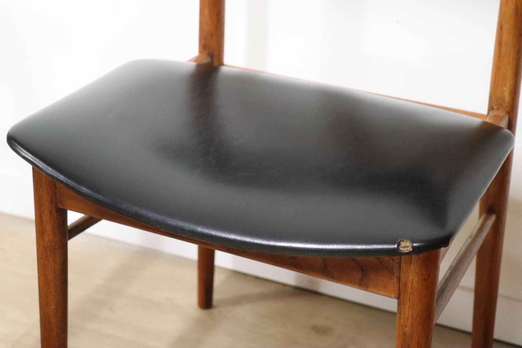Set of 4 Scandinavian teak and leatherette chairs, 1960
