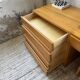 Bureau + commode + tabouret pin Maison Regain Savoie
