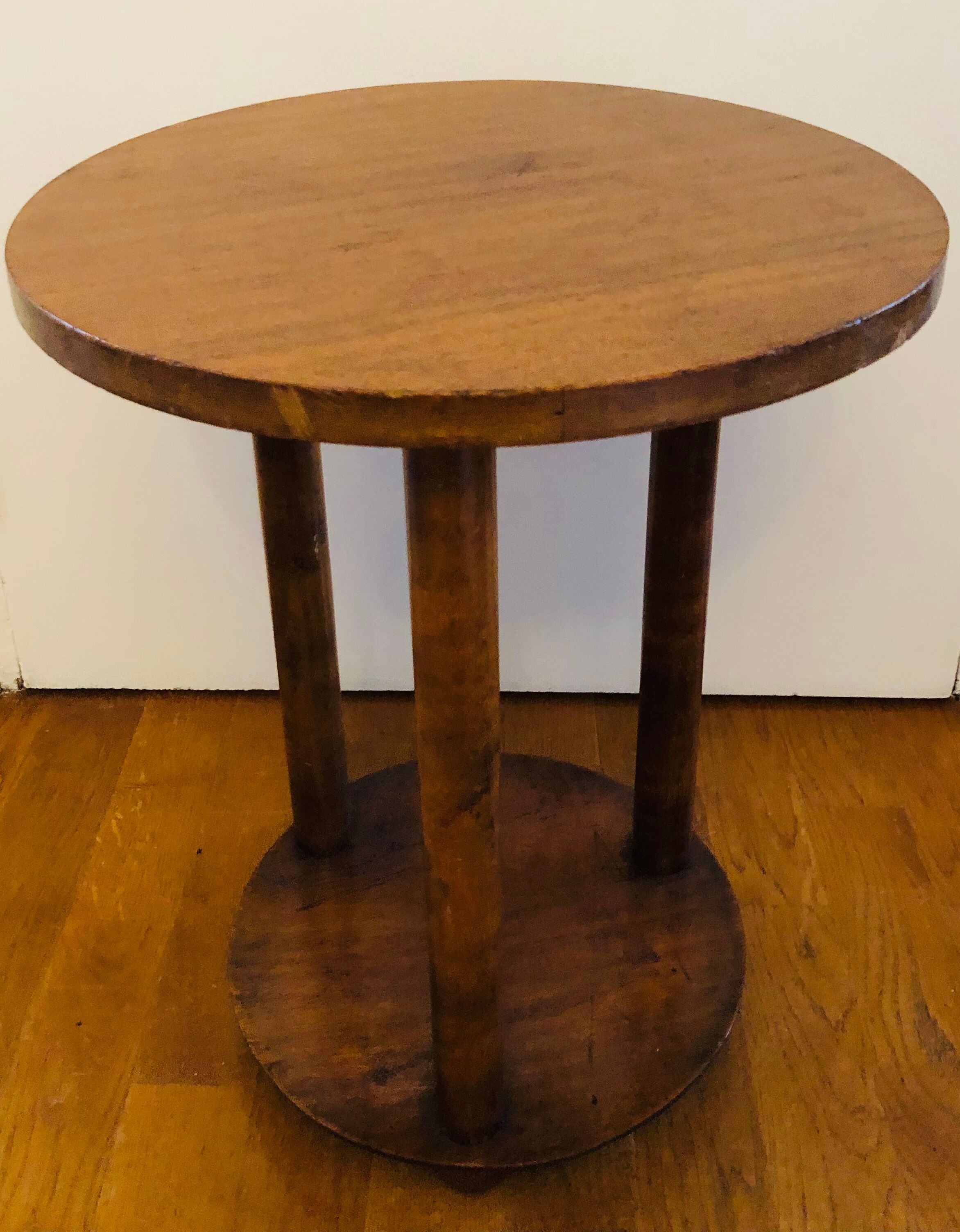 Wooden pedestal table