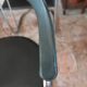 Quatre chaises avec accoudoirs style Arrben