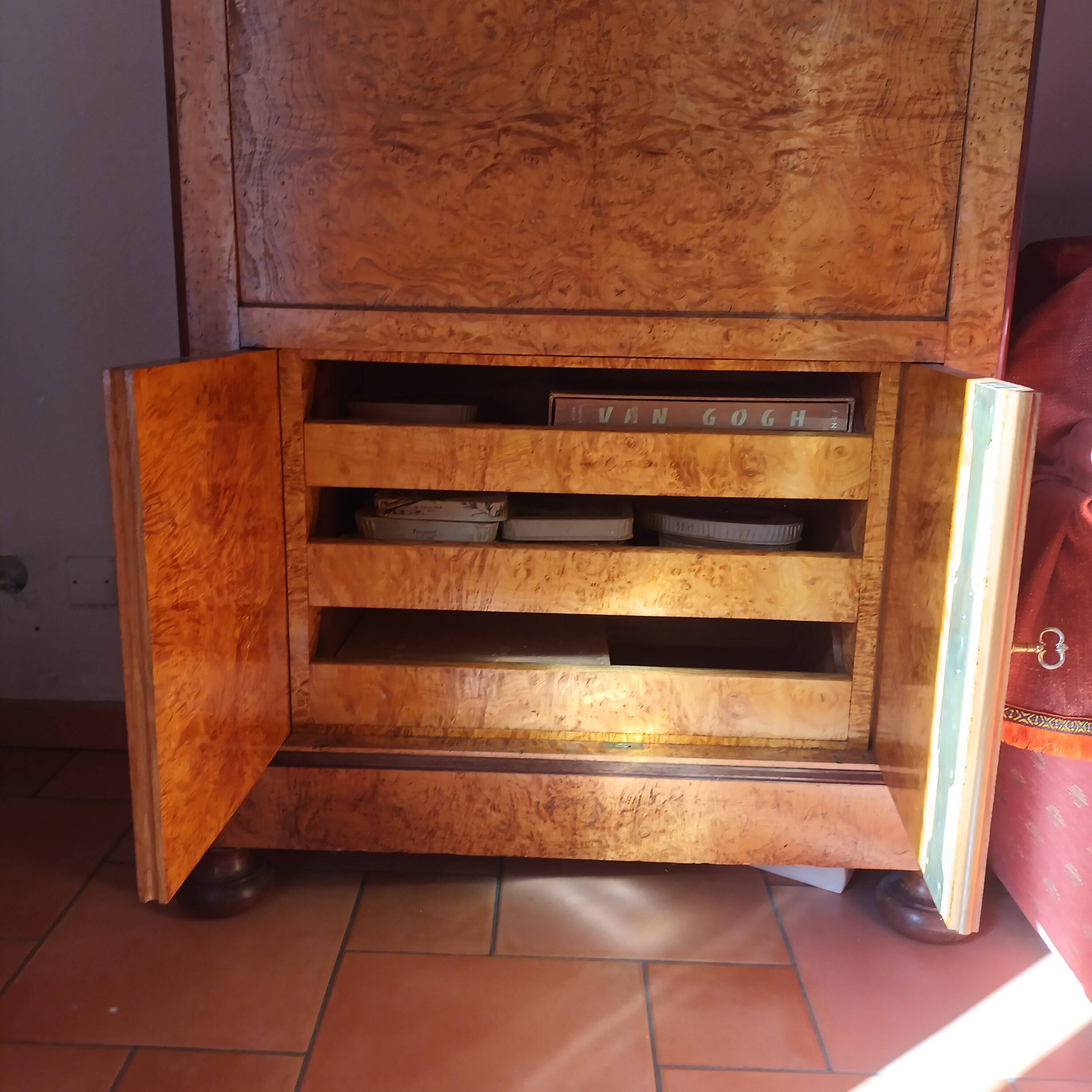 Secretary Louis Philippe