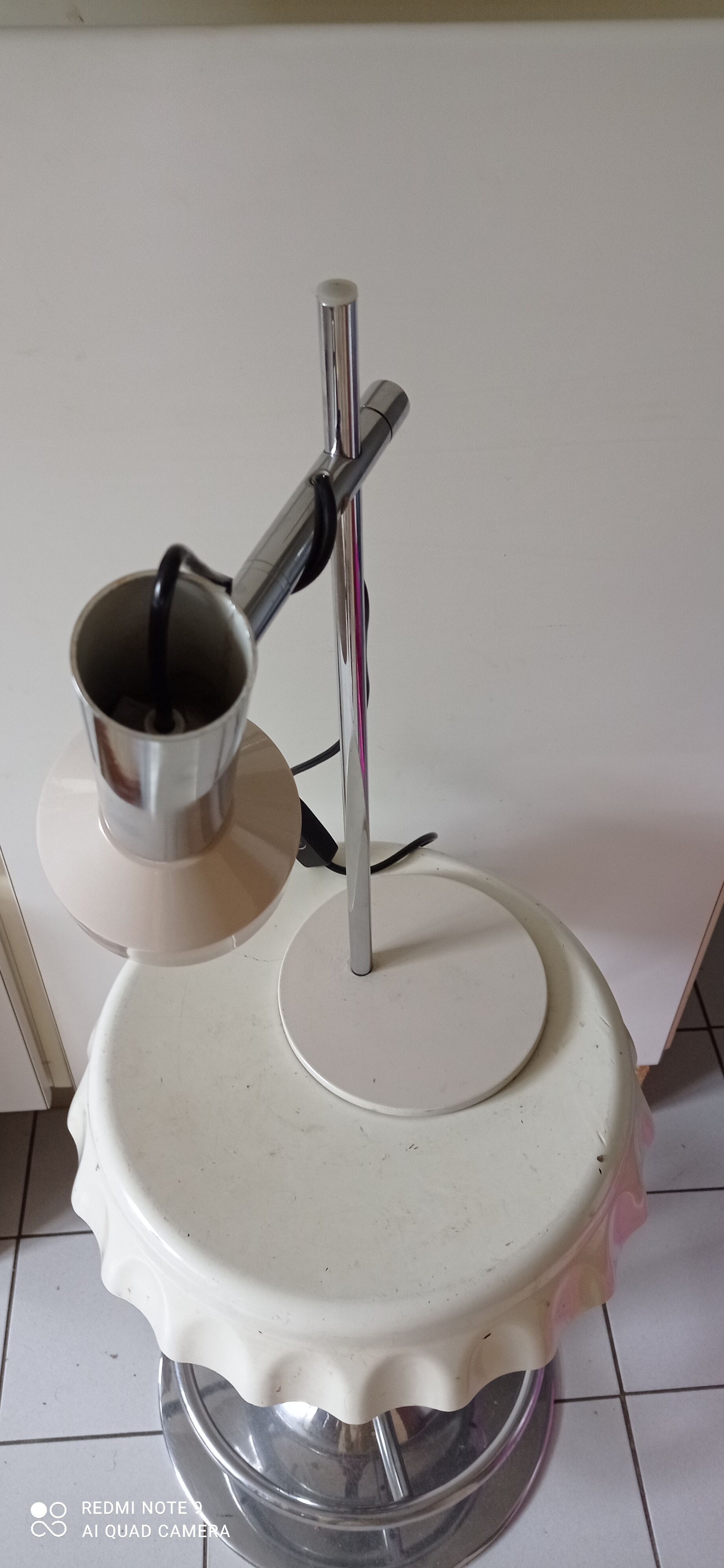 Vintage adjustable and adjustable desk spot lamp